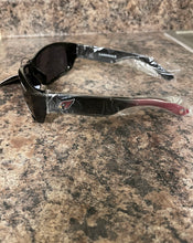 Load image into Gallery viewer, NFL Arizona Cardinals Sunglasses, with NFL and Cardinals Logo, Unisex Shades
