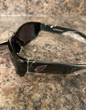 Load image into Gallery viewer, NFL Arizona Cardinals Sunglasses, with NFL and Cardinals Logo, Unisex Shades
