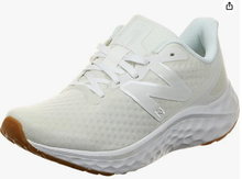 Load image into Gallery viewer, New Balance Women&#39;s Fresh Foam Arishi V4 Running Shoe, Raw Sugar Gum, Beige, Size 8
